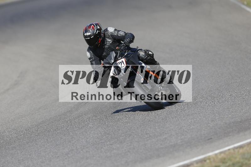 /35 07.08.2026  Discover the Bike ADR/Race 3 rot/72